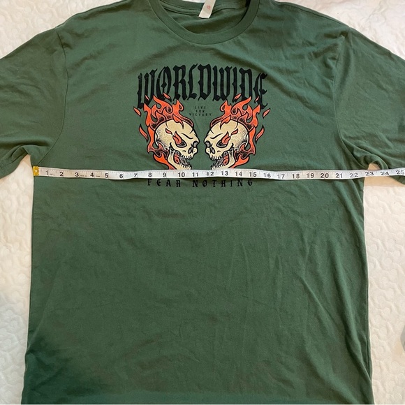 Worldwide Fear Nothing Green T-Shirt Men’s XL Streetwear Tee Skulls Gothic Fire - Picture 4 of 6